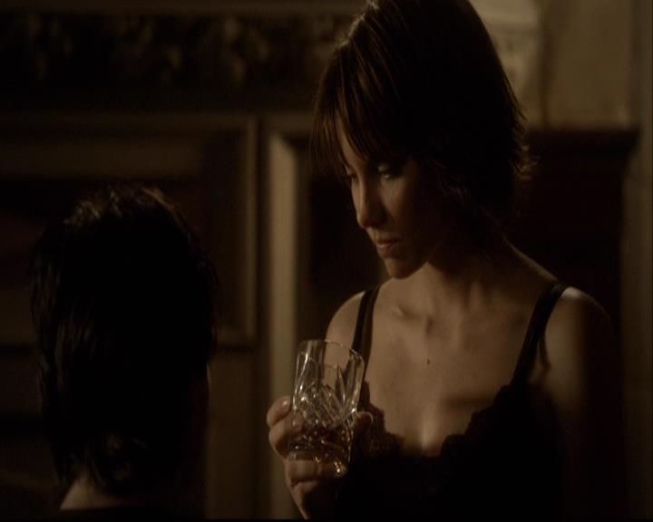 VampireDiariesWorld-dot-org_2x09Katerine1970.jpg