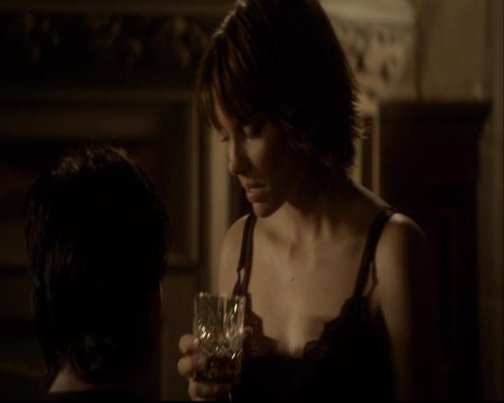 VampireDiariesWorld-dot-org_2x09Katerine1971.jpg