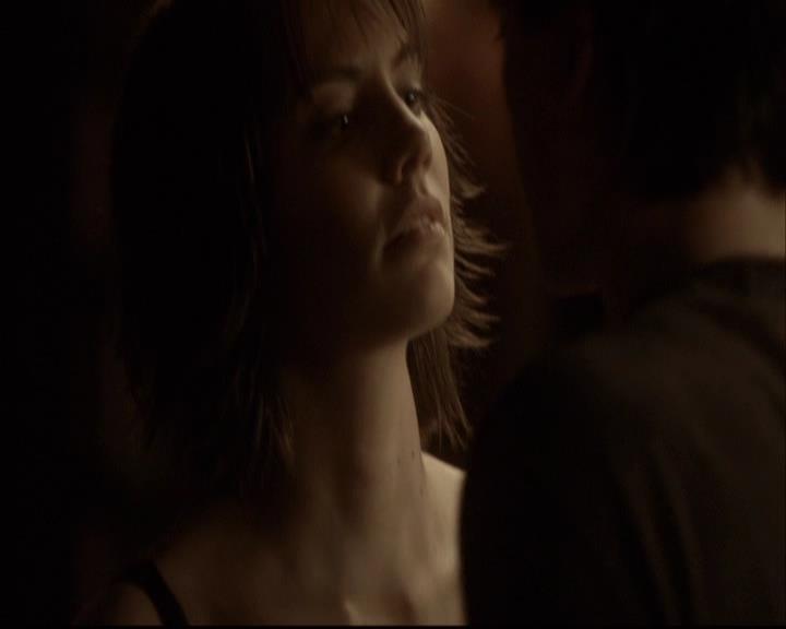 VampireDiariesWorld-dot-org_2x09Katerine2005.jpg