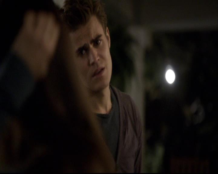 VampireDiariesWorld-dot-org_2x09Katerine2055.jpg