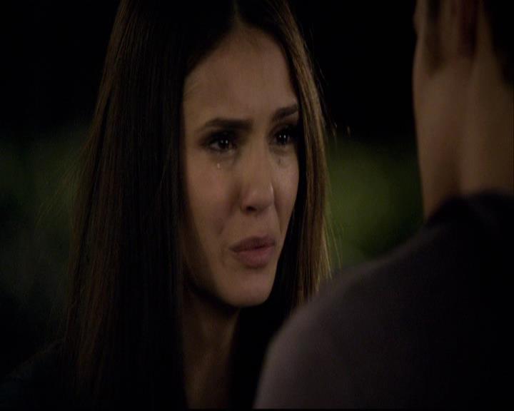 VampireDiariesWorld-dot-org_2x09Katerine2073.jpg