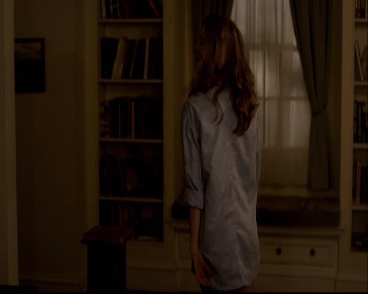 VampireDiariesWorld-dot-org_2x10TheSacrifce0112.jpg