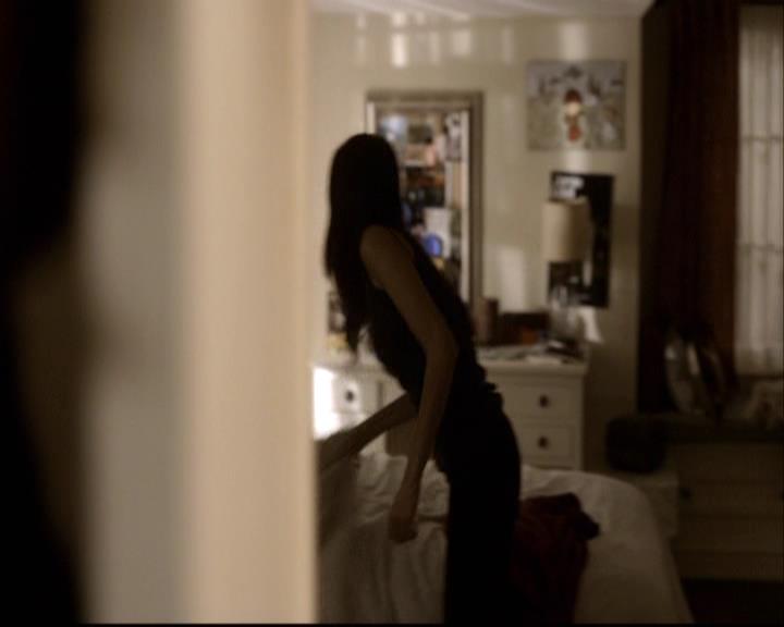 VampireDiariesWorld-dot-org_2x10TheSacrifce0117.jpg