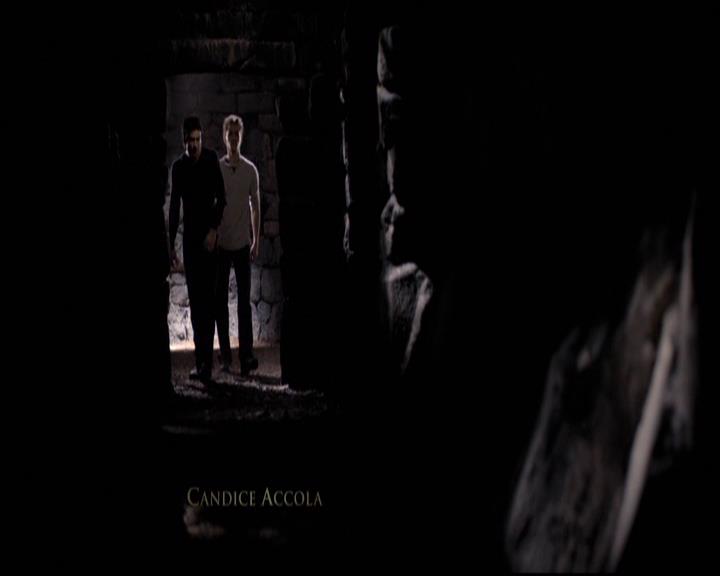 VampireDiariesWorld-dot-org_2x10TheSacrifce0171.jpg