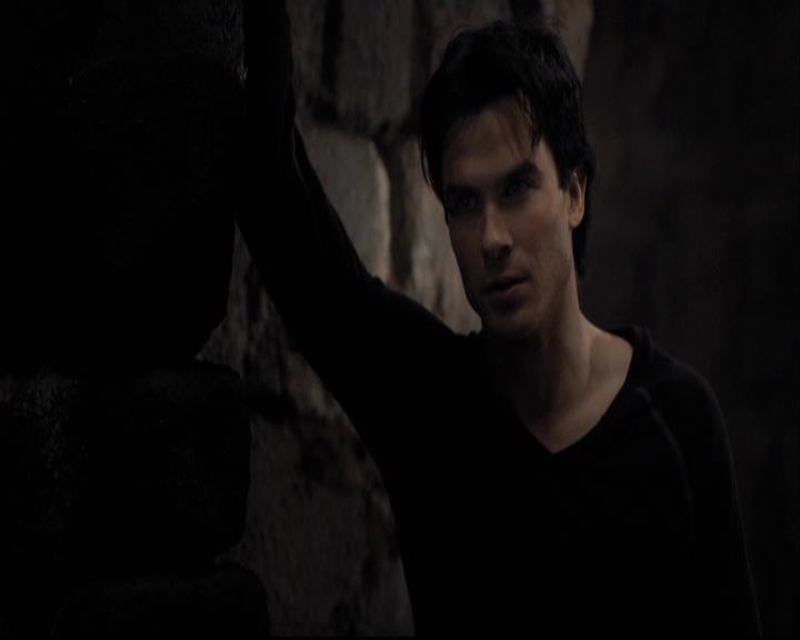 VampireDiariesWorld-dot-org_2x10TheSacrifce0185.jpg