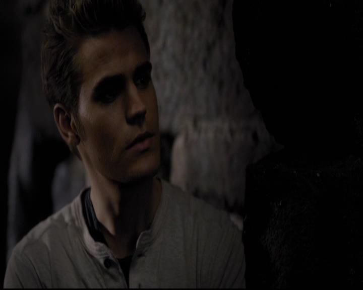 VampireDiariesWorld-dot-org_2x10TheSacrifce0196.jpg