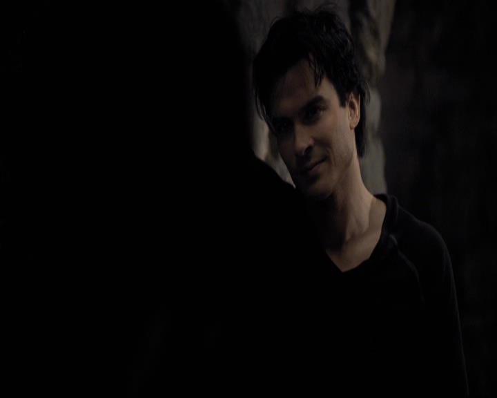 VampireDiariesWorld-dot-org_2x10TheSacrifce0209.jpg