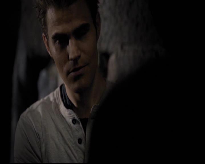 VampireDiariesWorld-dot-org_2x10TheSacrifce0214.jpg