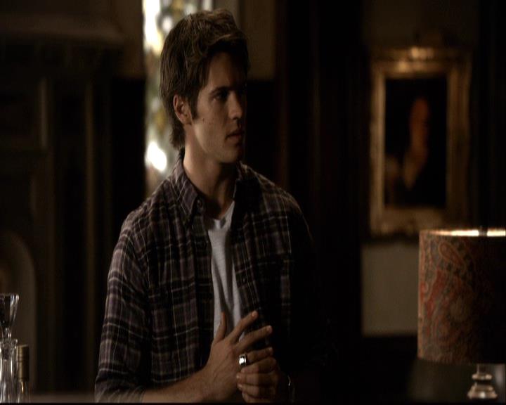 VampireDiariesWorld-dot-org_2x10TheSacrifce0636.jpg