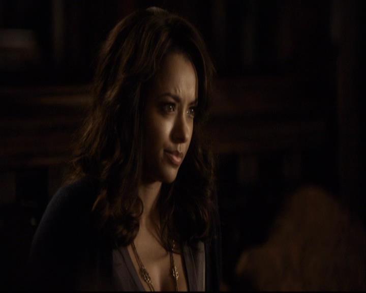 VampireDiariesWorld-dot-org_2x10TheSacrifce0645.jpg