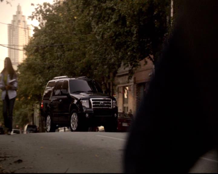 VampireDiariesWorld-dot-org_2x10TheSacrifce0655.jpg