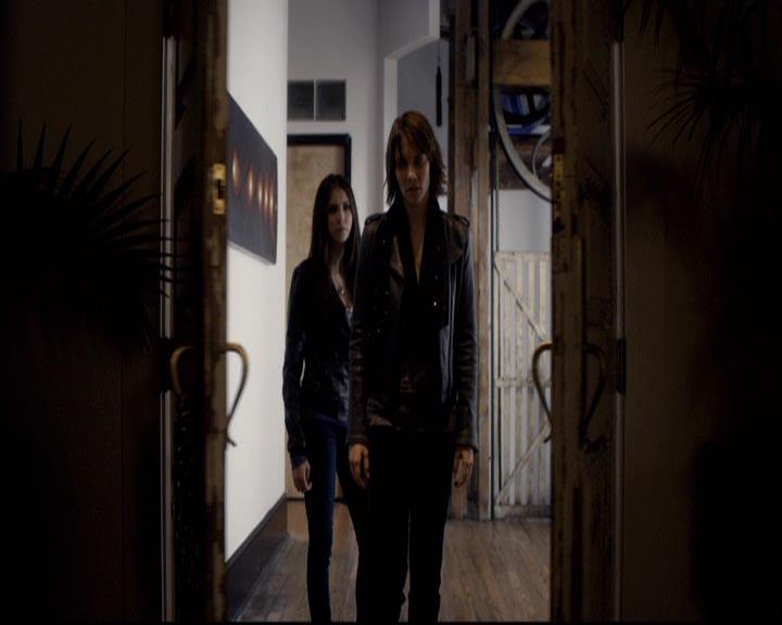 VampireDiariesWorld-dot-org_2x10TheSacrifce0682.jpg