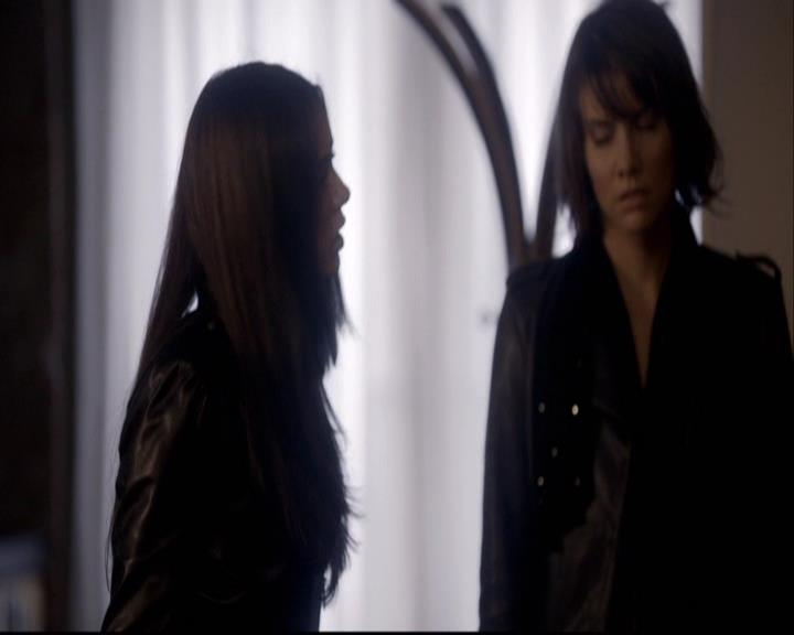 VampireDiariesWorld-dot-org_2x10TheSacrifce0708.jpg