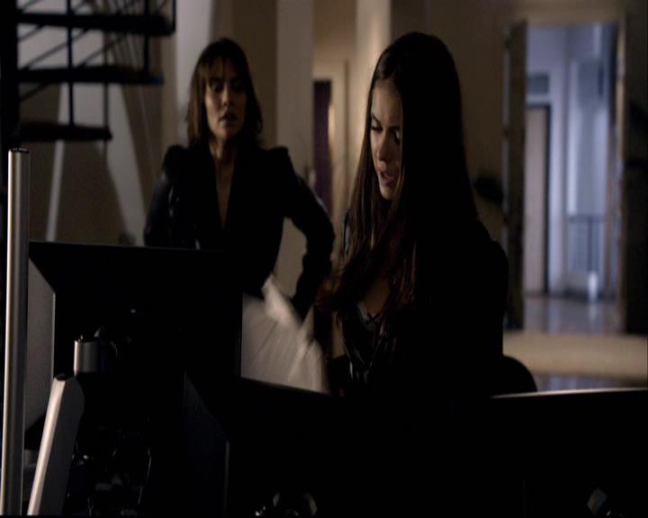 VampireDiariesWorld-dot-org_2x10TheSacrifce0726.jpg