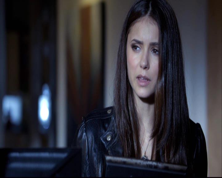 VampireDiariesWorld-dot-org_2x10TheSacrifce0754.jpg