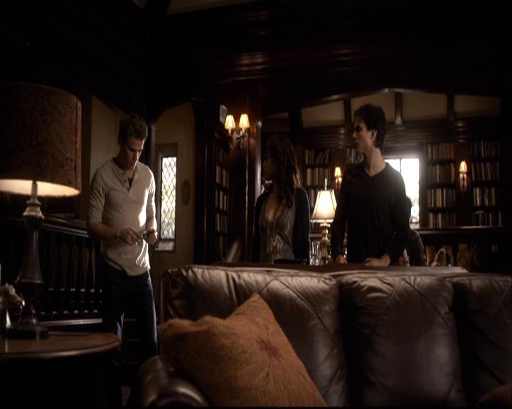 VampireDiariesWorld-dot-org_2x10TheSacrifce0788.jpg