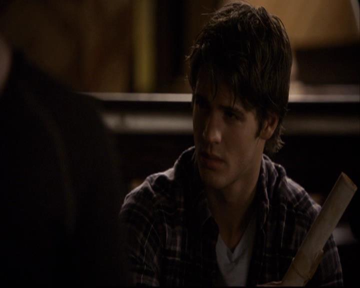 VampireDiariesWorld-dot-org_2x10TheSacrifce0800.jpg