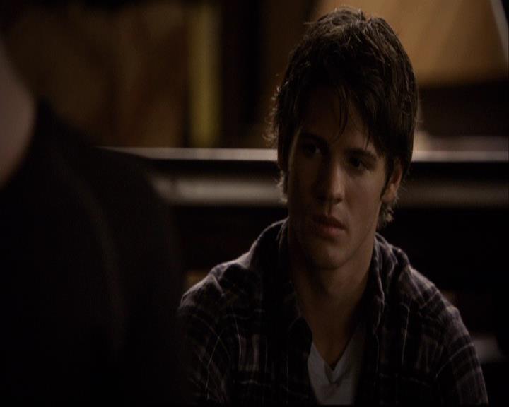 VampireDiariesWorld-dot-org_2x10TheSacrifce0808.jpg