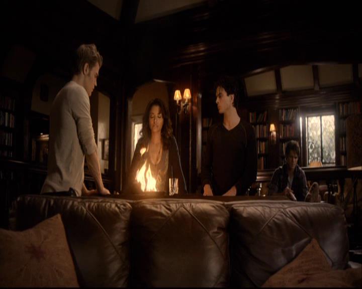 VampireDiariesWorld-dot-org_2x10TheSacrifce0818.jpg