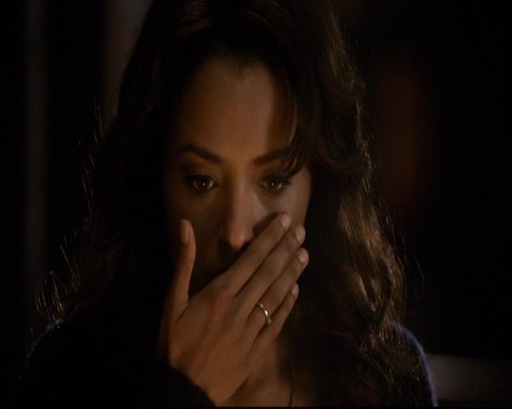 VampireDiariesWorld-dot-org_2x10TheSacrifce0837.jpg