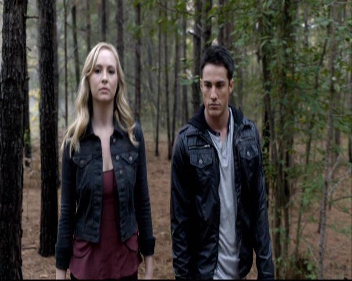 VampireDiariesWorld-dot-org_2x10TheSacrifce0849.jpg