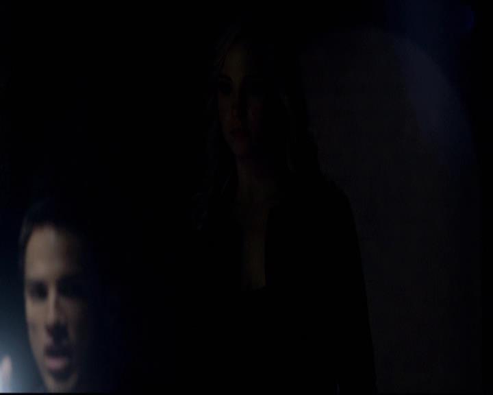 VampireDiariesWorld-dot-org_2x10TheSacrifce0887.jpg