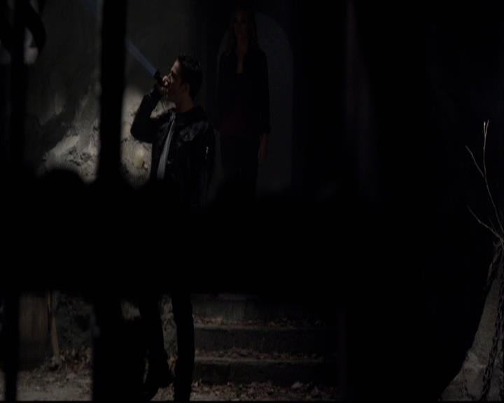 VampireDiariesWorld-dot-org_2x10TheSacrifce0891.jpg