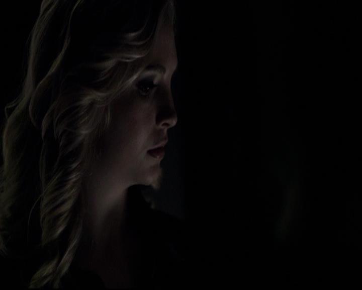 VampireDiariesWorld-dot-org_2x10TheSacrifce0905.jpg