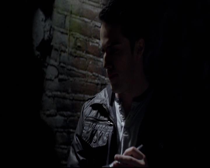 VampireDiariesWorld-dot-org_2x10TheSacrifce0910.jpg