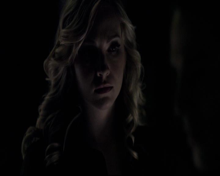 VampireDiariesWorld-dot-org_2x10TheSacrifce0918.jpg