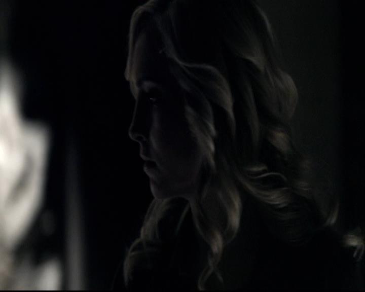 VampireDiariesWorld-dot-org_2x10TheSacrifce0920.jpg