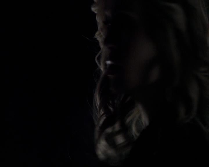 VampireDiariesWorld-dot-org_2x10TheSacrifce0926.jpg