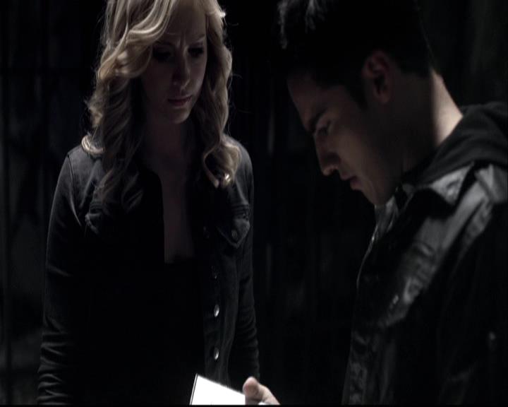 VampireDiariesWorld-dot-org_2x10TheSacrifce0972.jpg