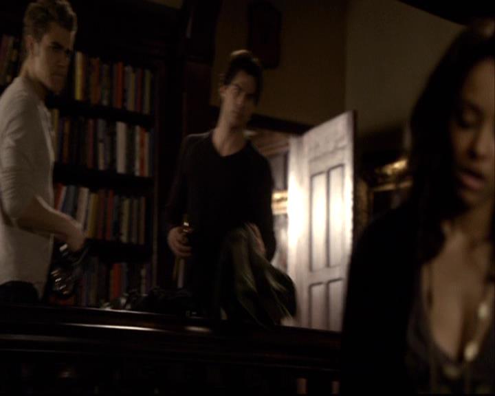 VampireDiariesWorld-dot-org_2x10TheSacrifce0988.jpg