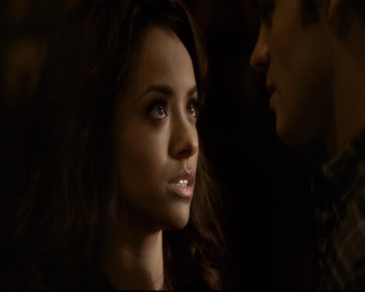 VampireDiariesWorld-dot-org_2x10TheSacrifce1013.jpg