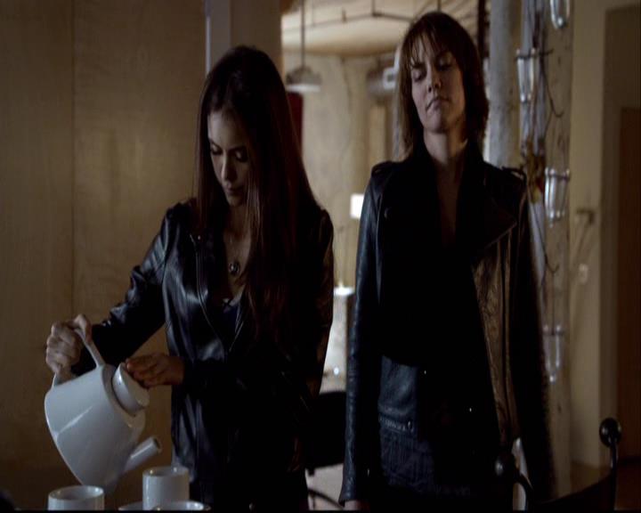 VampireDiariesWorld-dot-org_2x10TheSacrifce1049.jpg