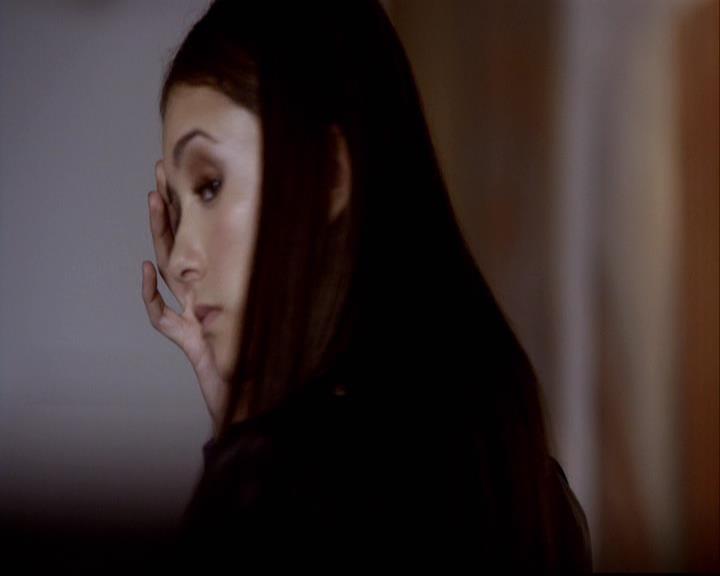 VampireDiariesWorld-dot-org_2x10TheSacrifce1129.jpg