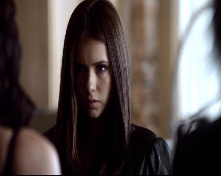 VampireDiariesWorld-dot-org_2x10TheSacrifce1205.jpg