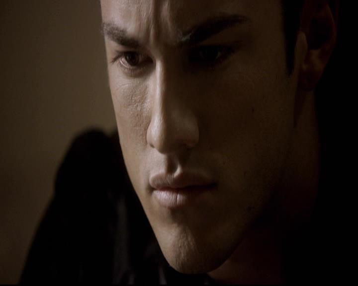 VampireDiariesWorld-dot-org_2x10TheSacrifce1515.jpg