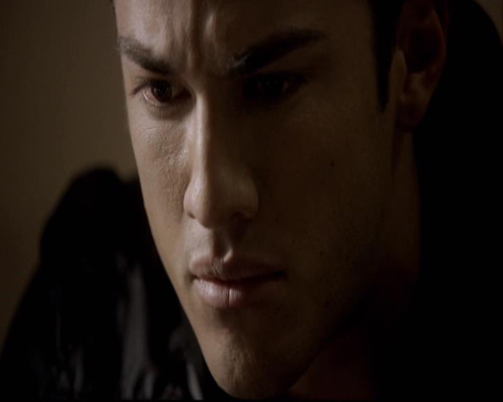 VampireDiariesWorld-dot-org_2x10TheSacrifce1531.jpg