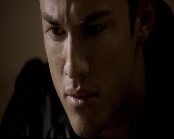 VampireDiariesWorld-dot-org_2x10TheSacrifce1532.jpg