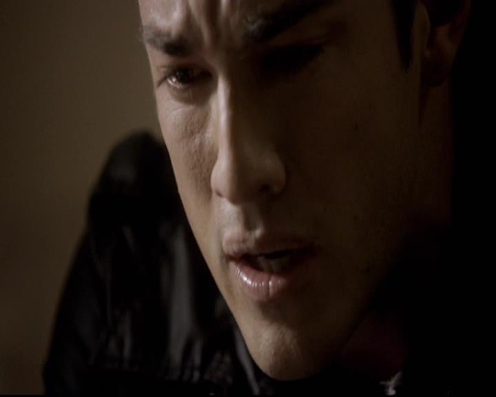 VampireDiariesWorld-dot-org_2x10TheSacrifce1551.jpg