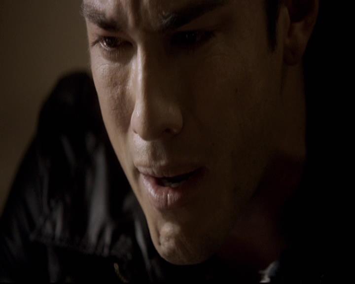 VampireDiariesWorld-dot-org_2x10TheSacrifce1559.jpg