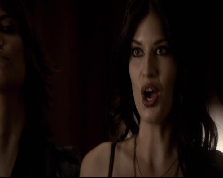 VampireDiariesWorld-dot-org_2x10TheSacrifce1590.jpg