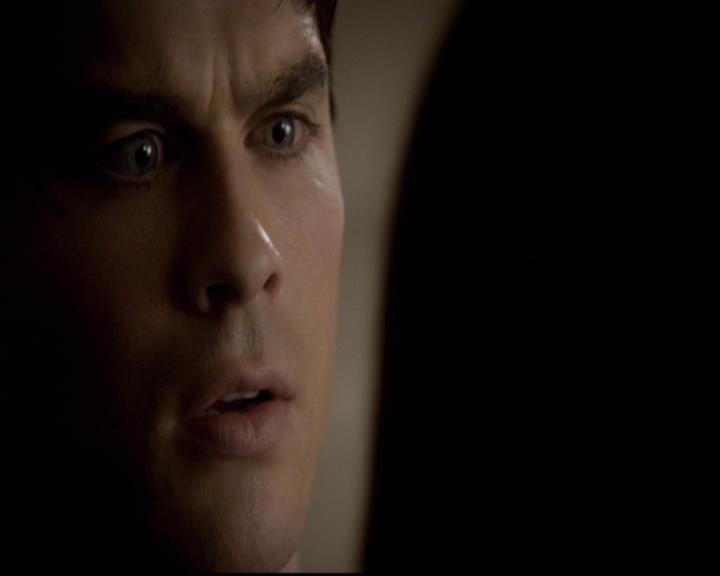 VampireDiariesWorld-dot-org_2x10TheSacrifce1602.jpg