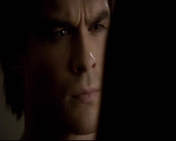 VampireDiariesWorld-dot-org_2x10TheSacrifce1610.jpg