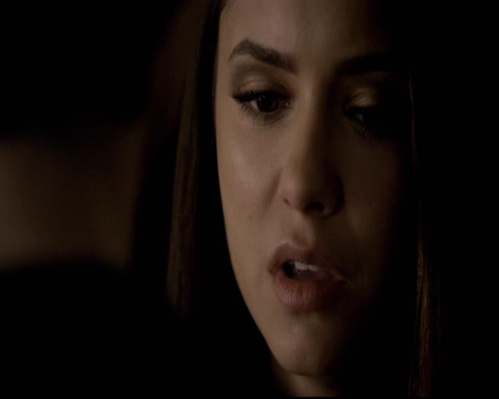 VampireDiariesWorld-dot-org_2x10TheSacrifce1612.jpg