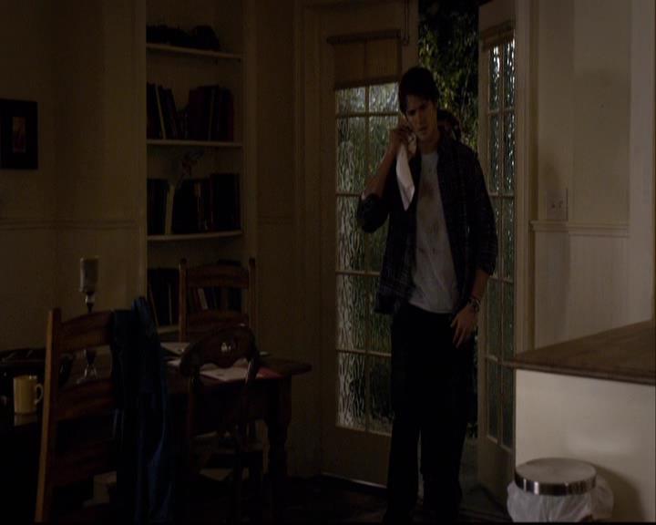 VampireDiariesWorld-dot-org_2x10TheSacrifce1988.jpg