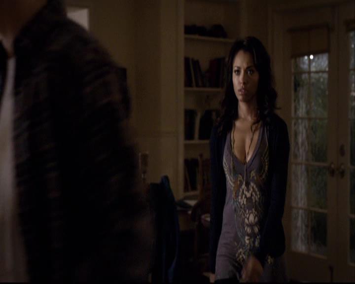 VampireDiariesWorld-dot-org_2x10TheSacrifce1992.jpg