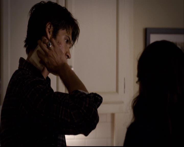 VampireDiariesWorld-dot-org_2x10TheSacrifce2008.jpg